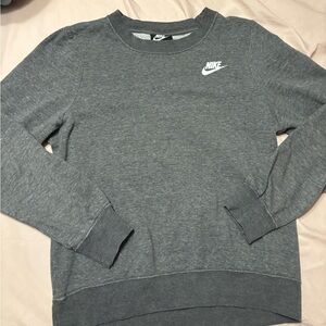 nike crew neck